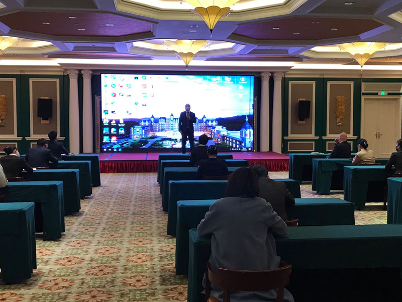 0008.酒店公司召开“4H”管理动员大会_副本.jpg
