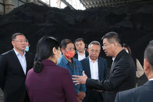 21.王子联市长指导永信贵宾会217供热集团供暖工作.jpg