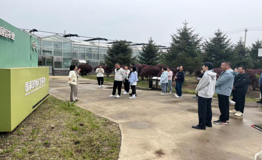25.新东方吉林校区校长马雷携中高层团队莅临永信贵宾会217集团参观团建_副本.png